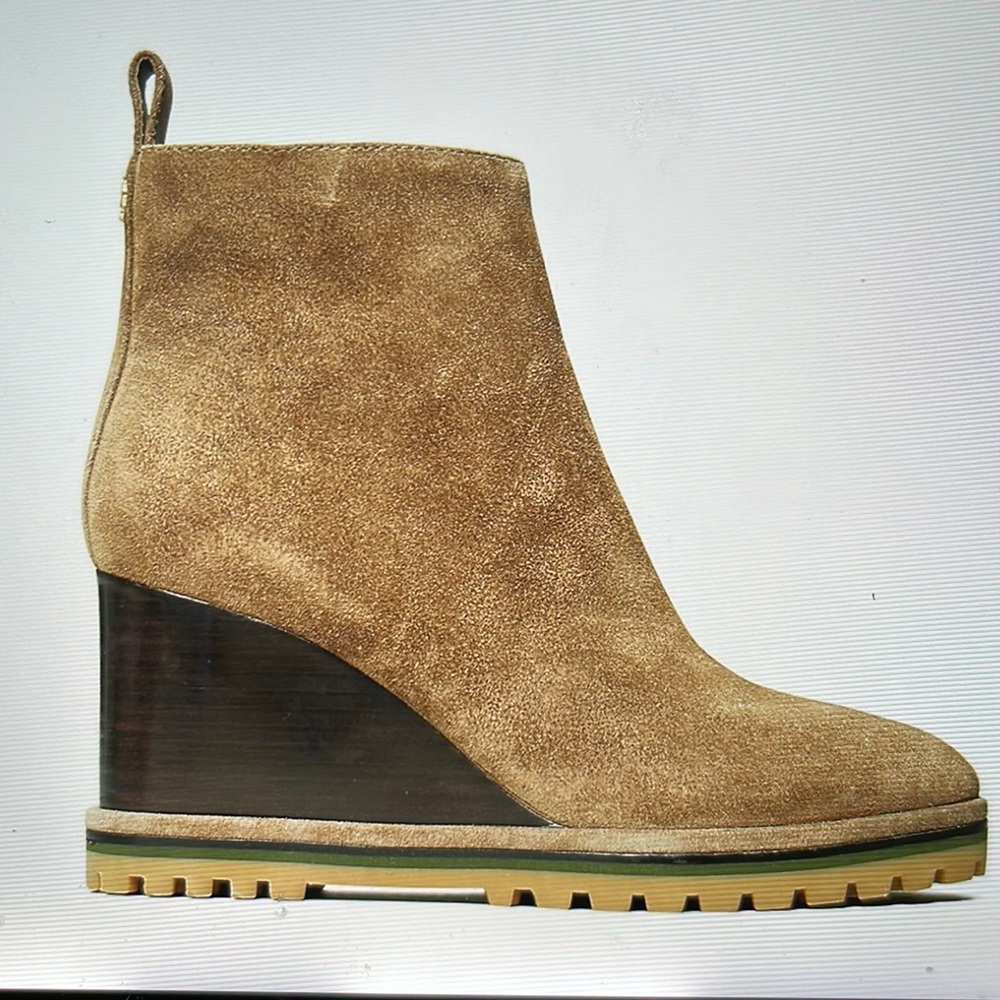 Tory Burch Lug Sole Wedge Booties, sz 8, brown, side zip, rubber sole, worn 1 x